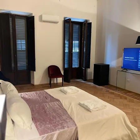 Family Apartment Smn Lejlighed